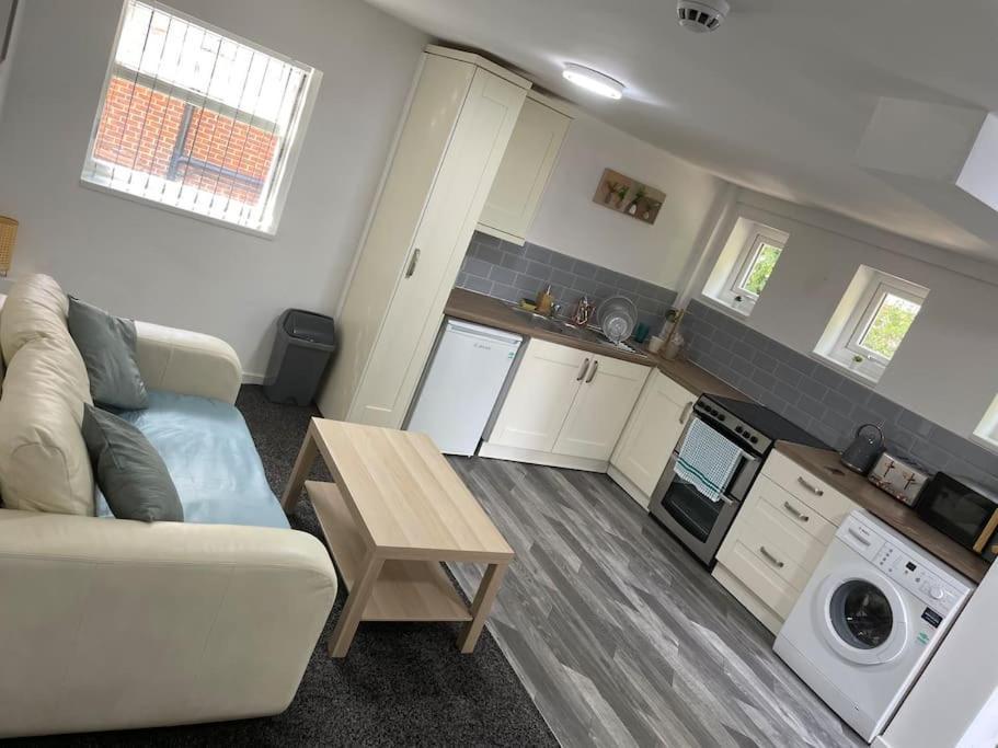 Luxury Inn Leeds  Esterno foto